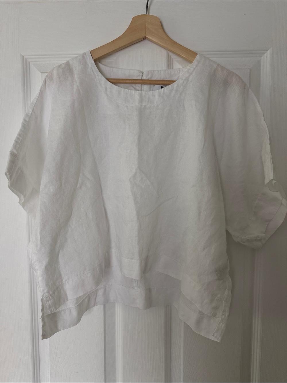 DKNY Pure | Relaxed White 100% Linen Short-Sleeve Boho Blouse